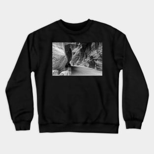 Siq in black Crewneck Sweatshirt